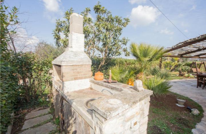 Trulli Francesca Ciclovia Villa โลโกโรตอนโด ภายนอก รูปภาพ